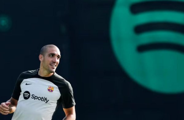 大智慧配资 阿斯：巴萨球员周日集合体检，罗梅乌在列、托雷不会参加